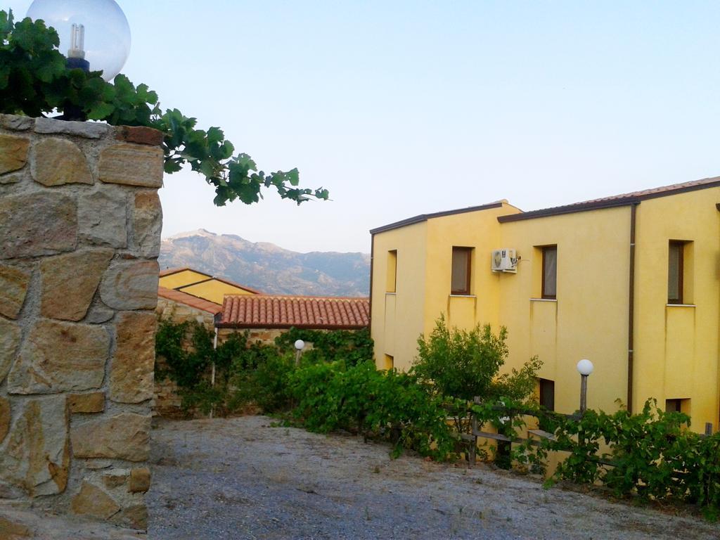 Villaggio Dei Balocchi กัสเตลบูโอโน ภายนอก รูปภาพ